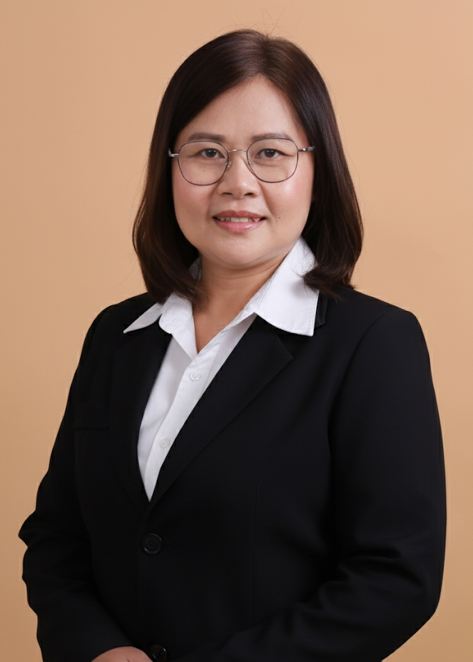 อาจารย์ชัญญภัทร นกมั่น