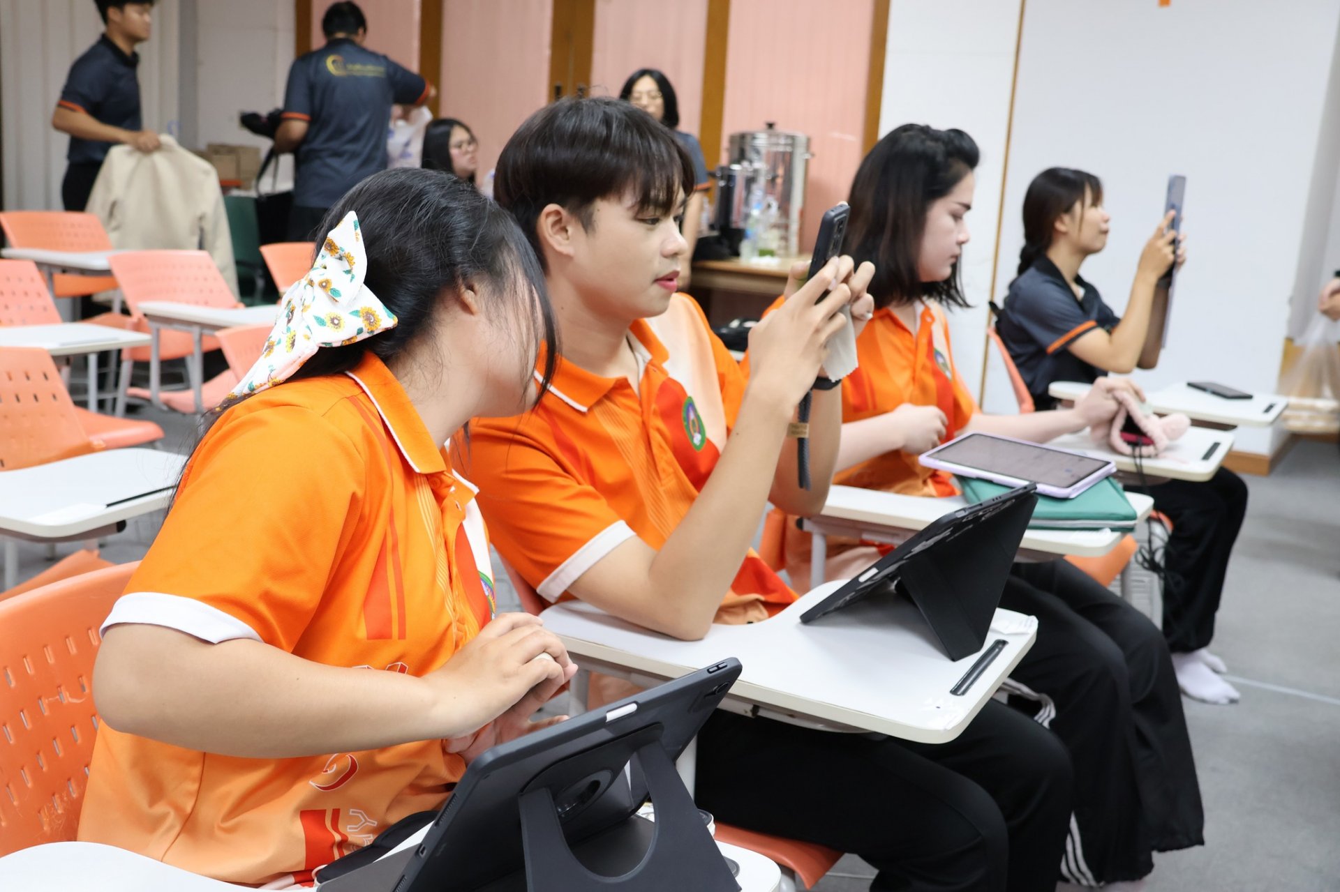 โครงการอบรมการผลิตสื่อสร้างสรรค์ Short Video & Digital Content เพื่อประชาสัมพันธ์ของดีจังหวัดเพชรบูรณ์ - รูปภาพ 12