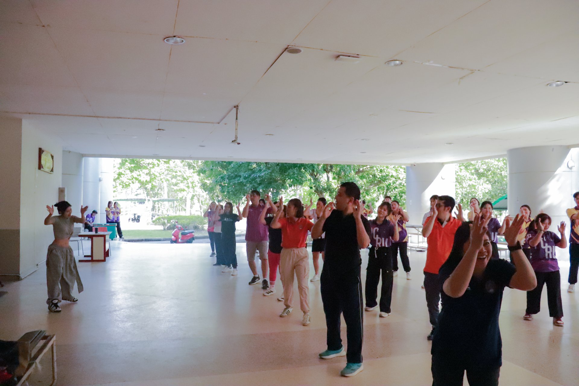 กิจกรรมส่งเสริมสุขภาพและสร้างความสัมพันธ์ภายในองค์กรด้วยการออกกำลังกาย - รูปภาพ 28