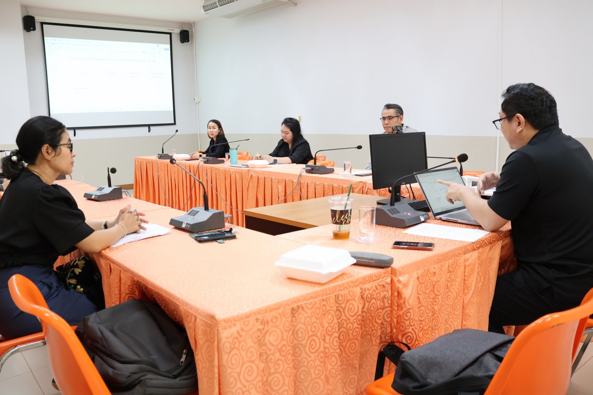 การประชุมคณะกรรมการดำเนินงาน วารสารวิทยาการจัดการวิชาการ มหาวิทยาลัยราชภัฏเพชรบูรณ์ - รูปภาพ 5