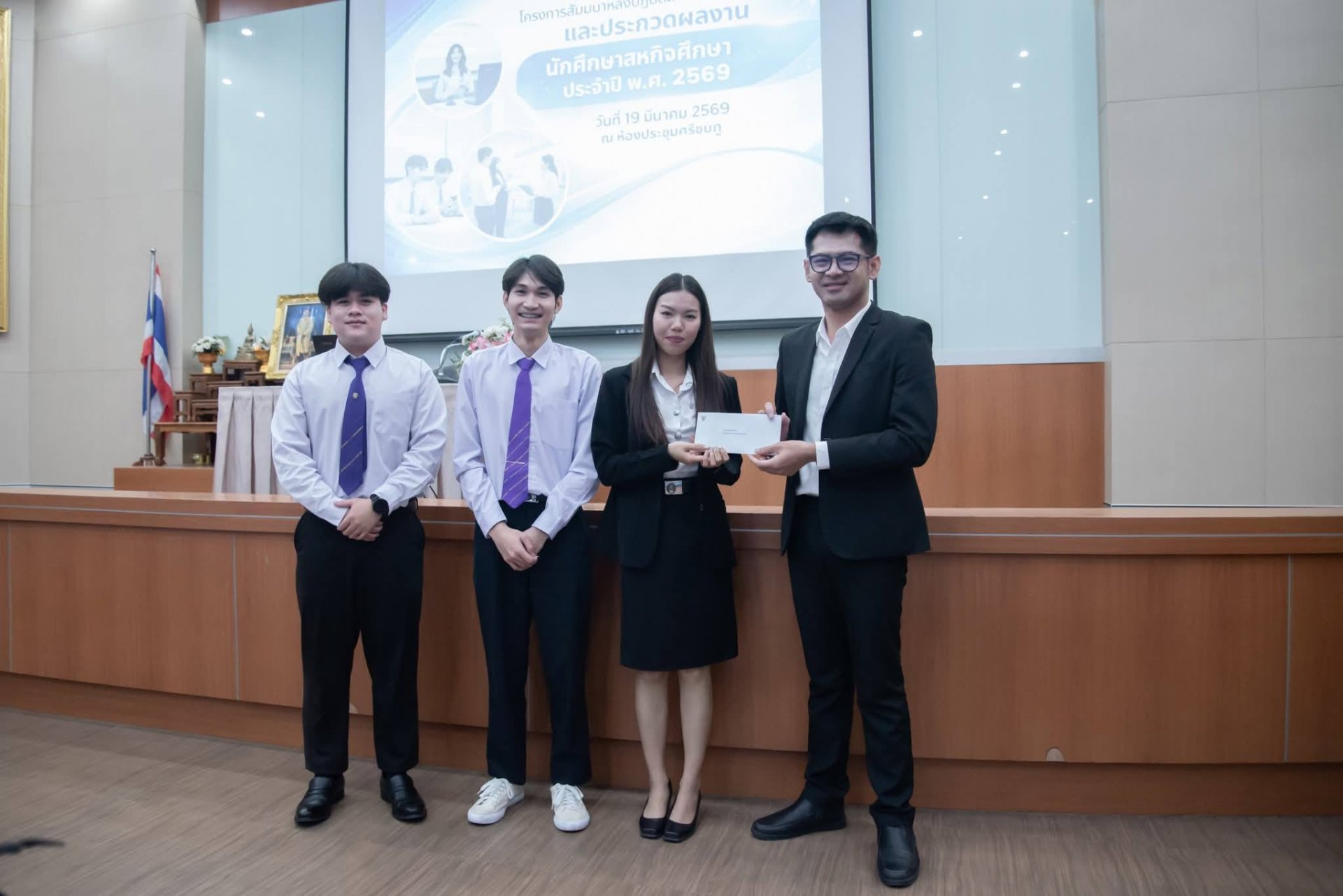 นักศึกษาสาขาวิชาการจัดการ ได้รับรางวัลชนะเลิศอันดับ1 การประกวดโครงงานสหกิจศึกษา กลุ่มสังคมศาสตร์ - รูปภาพ 23