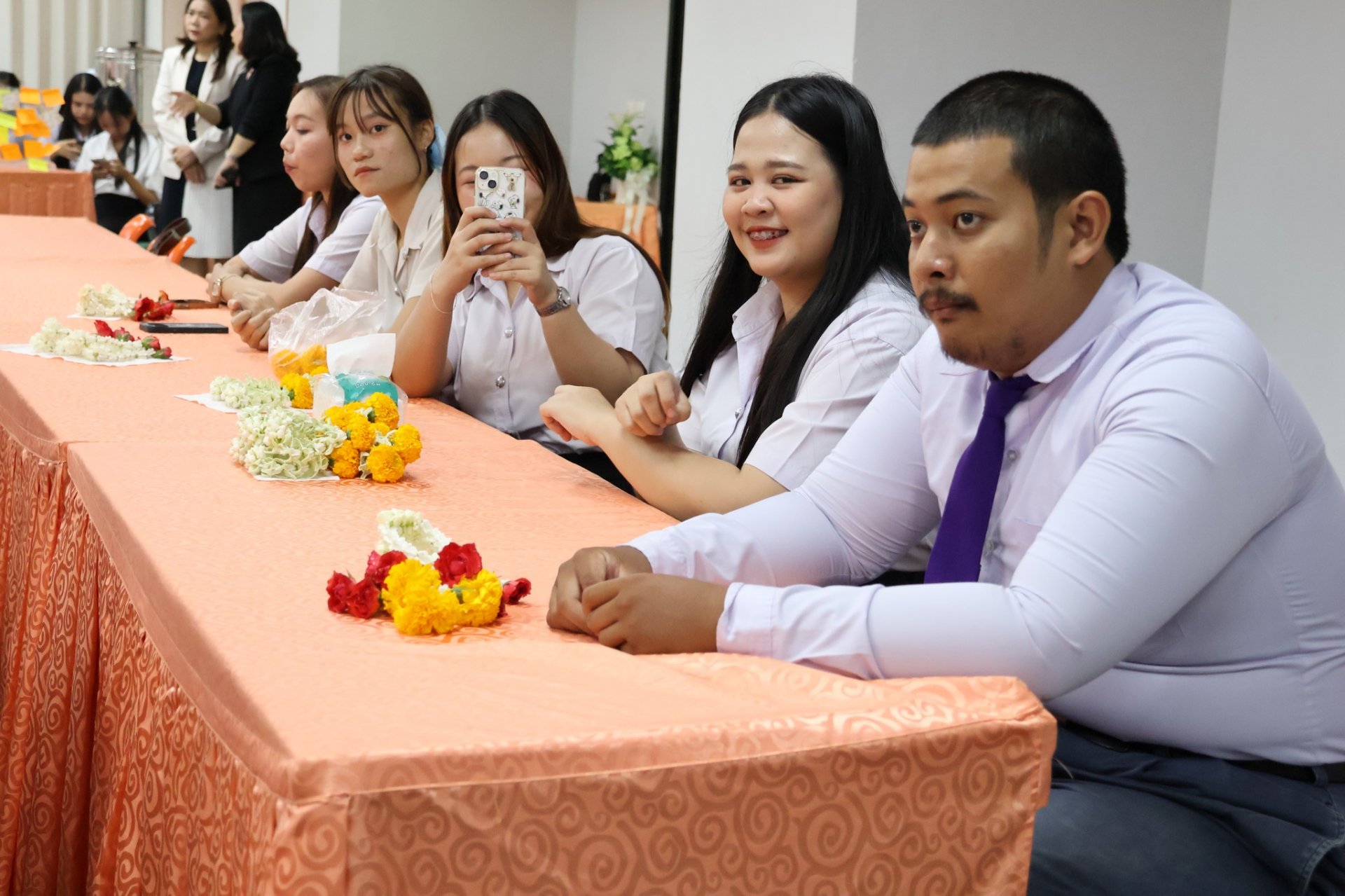 "วันทา ลาครู" สาขาวิชาการจัดการ - รูปภาพ 9