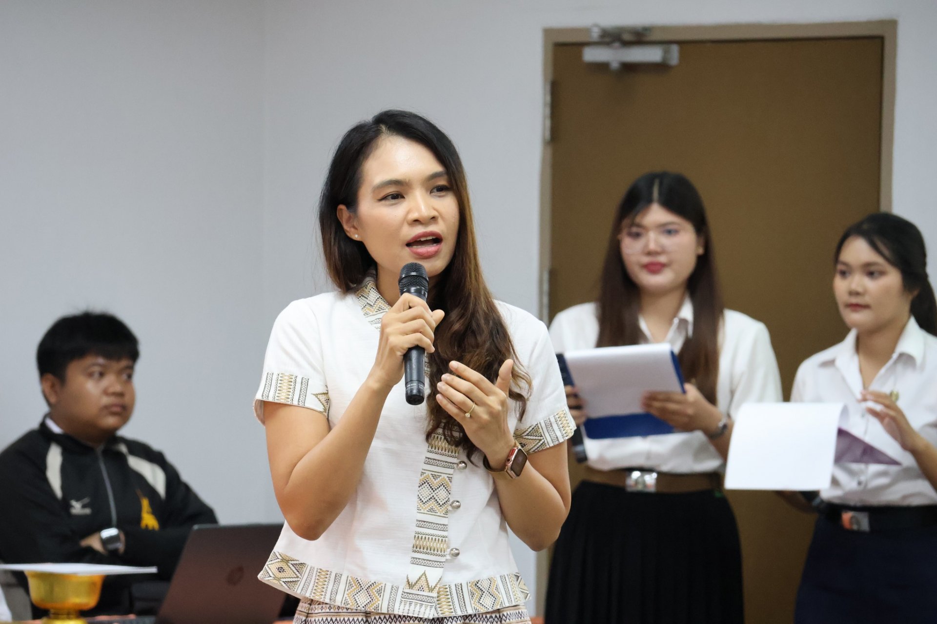 "วันทา ลาครู" สาขาวิชาการจัดการ - รูปภาพ 15