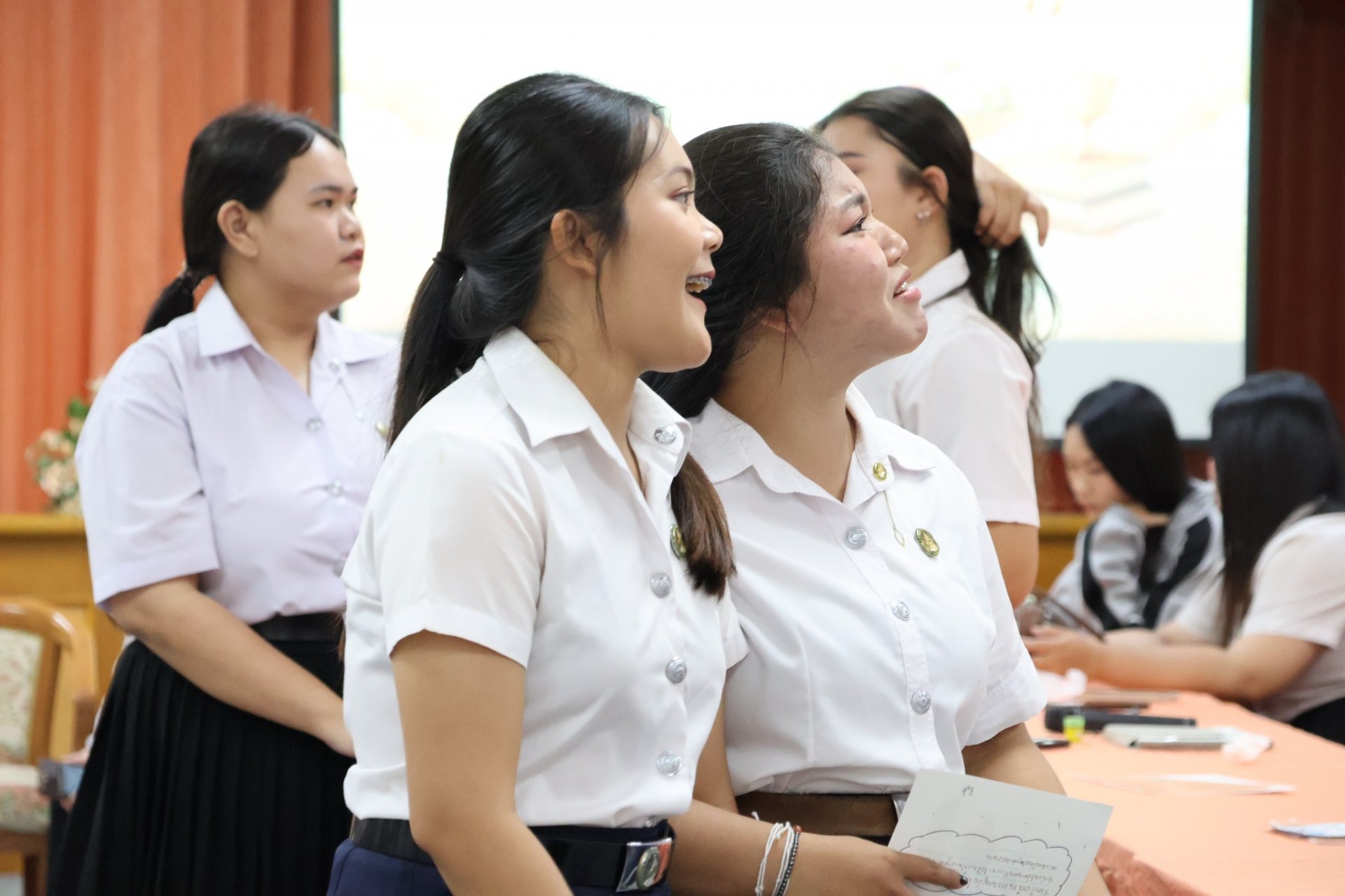 "วันทา ลาครู" สาขาวิชาการจัดการ - รูปภาพ 58