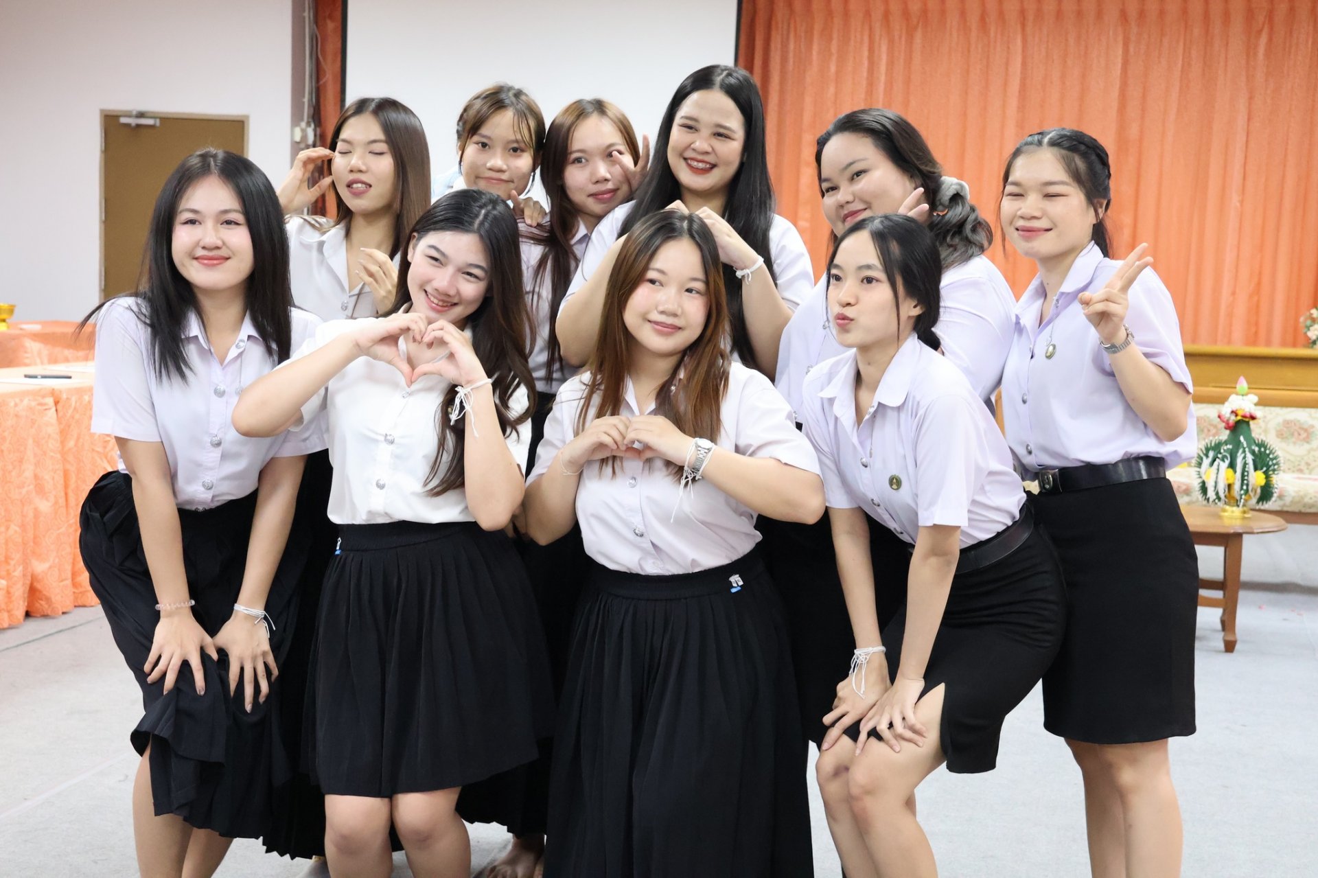 "วันทา ลาครู" สาขาวิชาการจัดการ - รูปภาพ 67