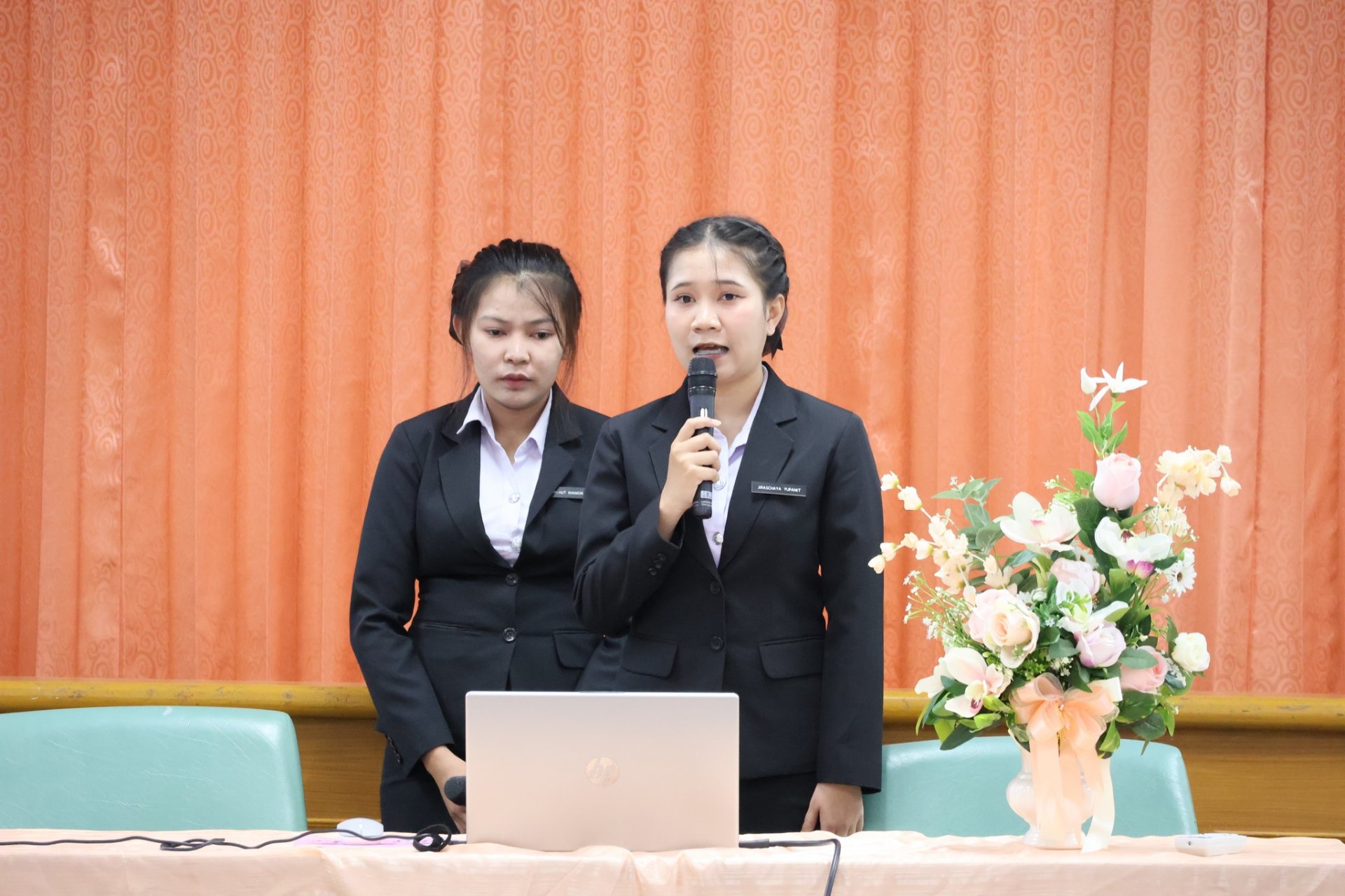 โครงการปัจฉิมนิเทศนักศึกษา ชั้นปีที่ 4 สาขาวิชาการตลาด ประจำปีการศึกษา 2568 - รูปภาพ 7