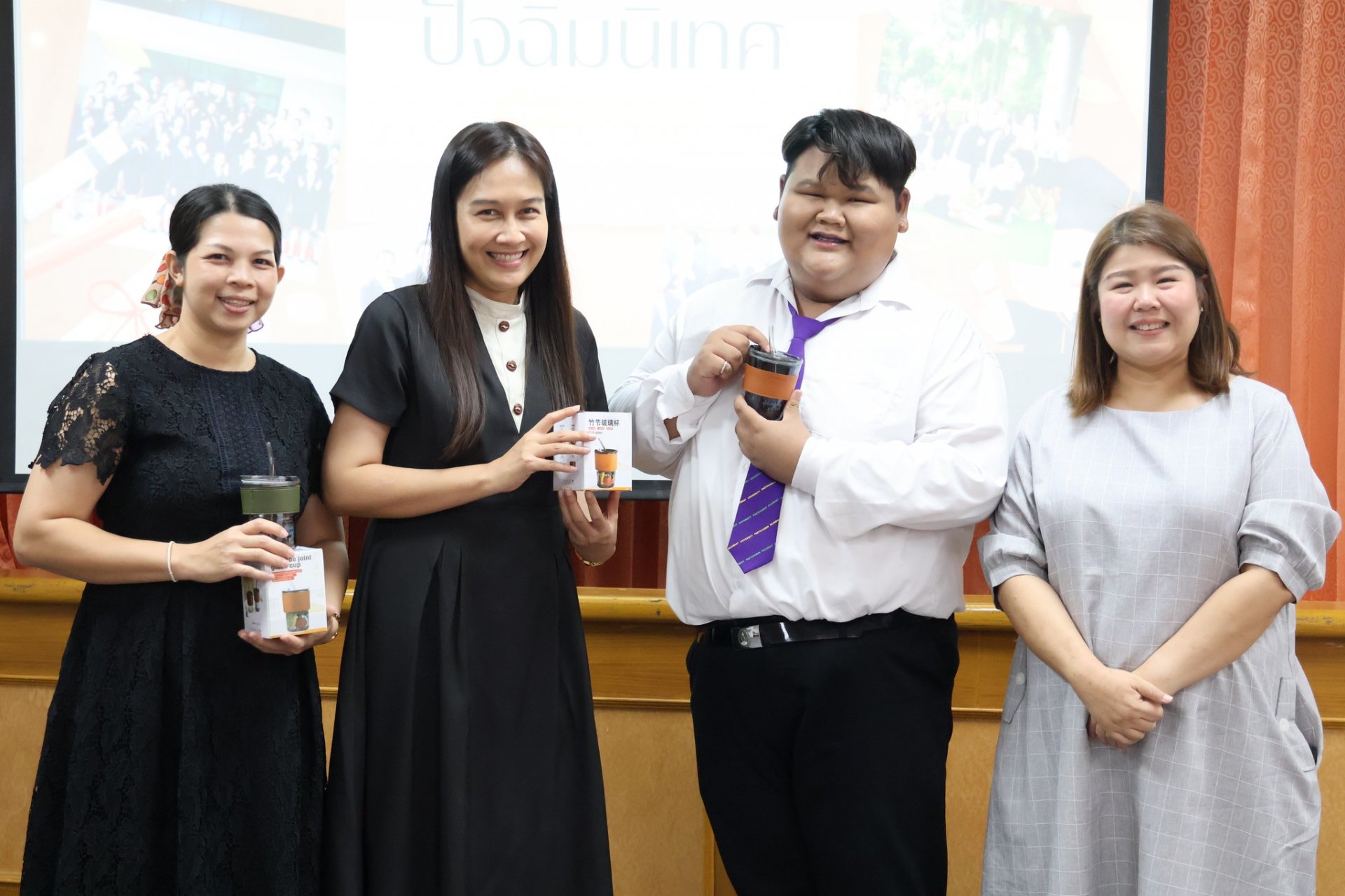 โครงการปัจฉิมนิเทศนักศึกษา ชั้นปีที่ 4 สาขาวิชาการตลาด ประจำปีการศึกษา 2568 - รูปภาพ 17