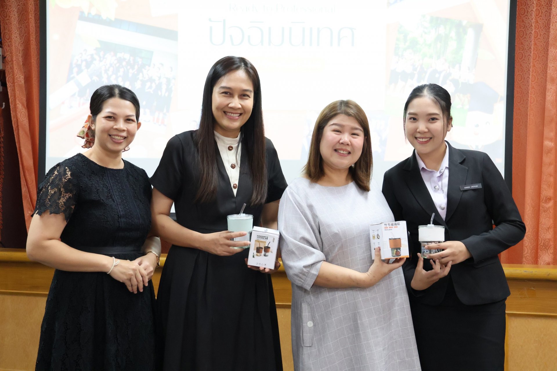 โครงการปัจฉิมนิเทศนักศึกษา ชั้นปีที่ 4 สาขาวิชาการตลาด ประจำปีการศึกษา 2568 - รูปภาพ 27