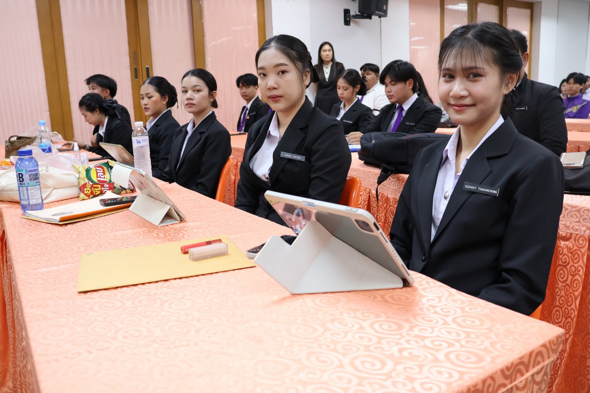 โครงการปัจฉิมนิเทศนักศึกษา ชั้นปีที่ 4 สาขาวิชาการตลาด ประจำปีการศึกษา 2568 - รูปภาพ 31