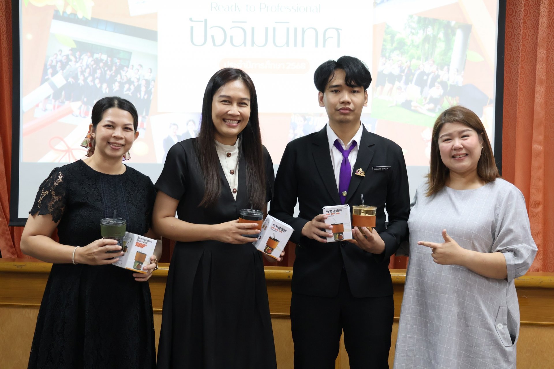 โครงการปัจฉิมนิเทศนักศึกษา ชั้นปีที่ 4 สาขาวิชาการตลาด ประจำปีการศึกษา 2568 - รูปภาพ 45