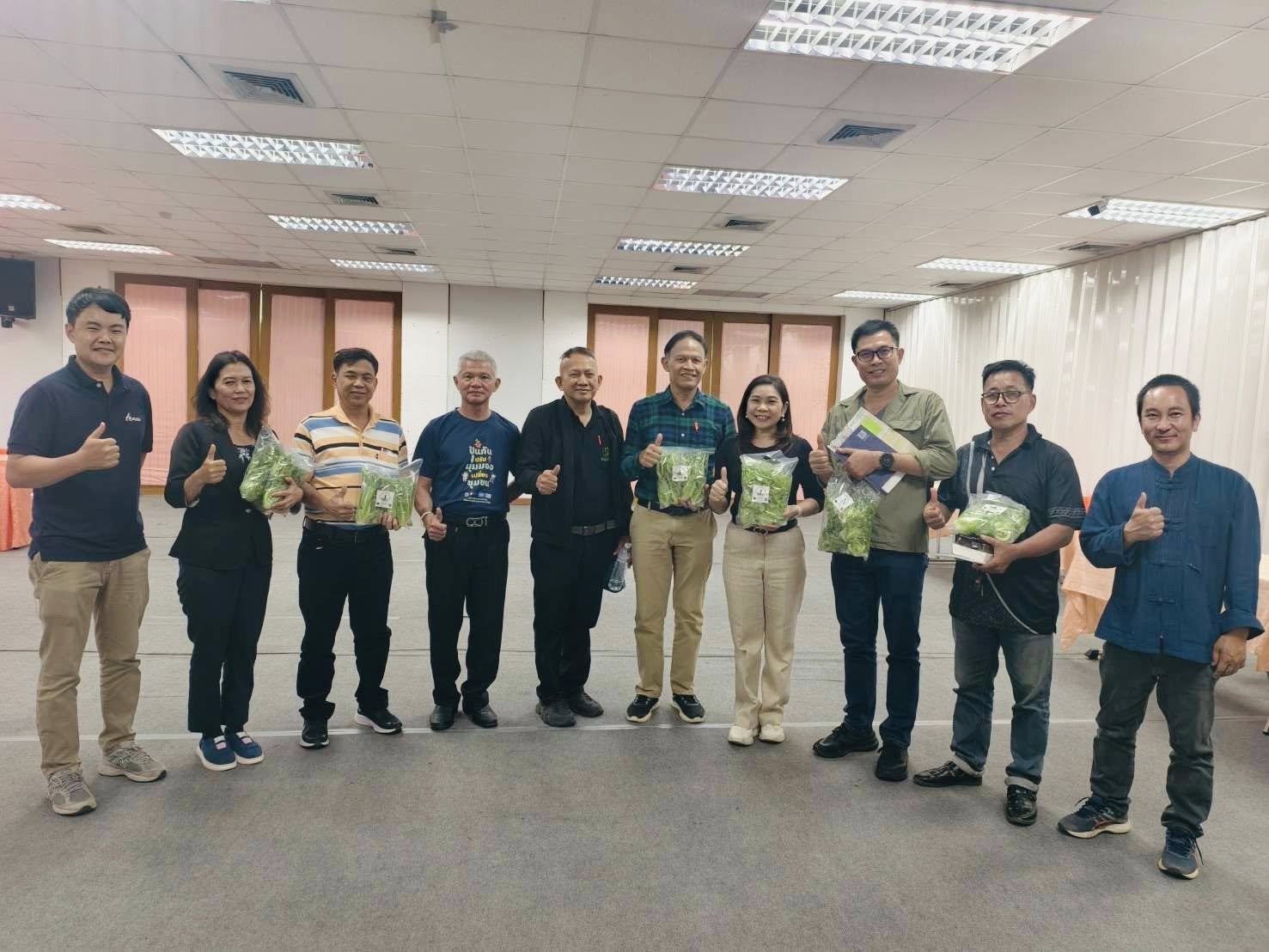 การประชุมระดมความคิดเห็น ผู้ประกอบการเกษตรอินทรีย์ของจังหวัดเพชรบูรณ์ เพื่อเพิ่มความสามารถในการประกอบการ - รูปภาพ 22