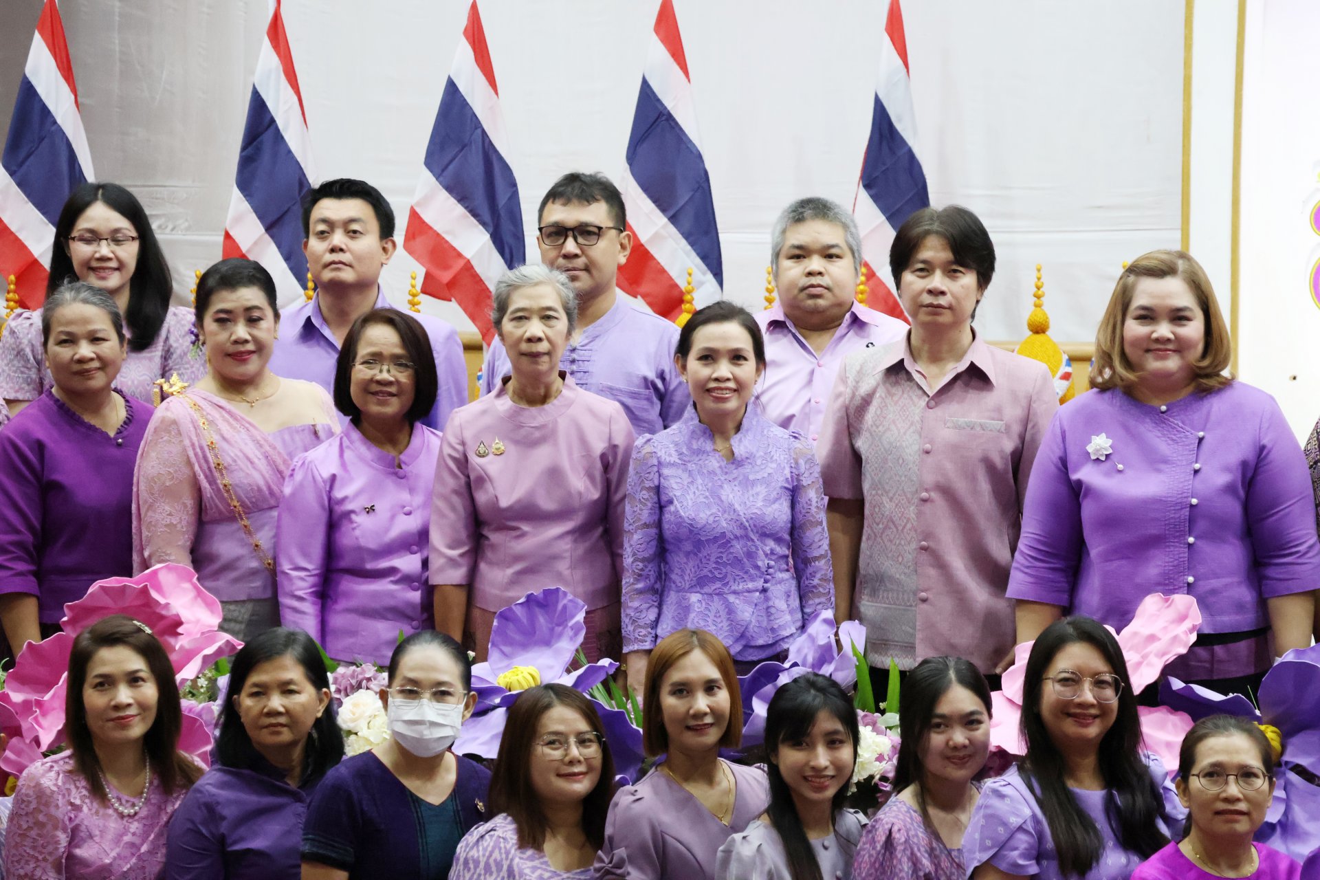 ถวายพระพรวันเฉลิมพระชนมพรรษา สมเด็จพระนางเจ้าสุทิดา พัชรสุธาพิมลลักษณ พระบรมราชินี - รูปภาพ 11