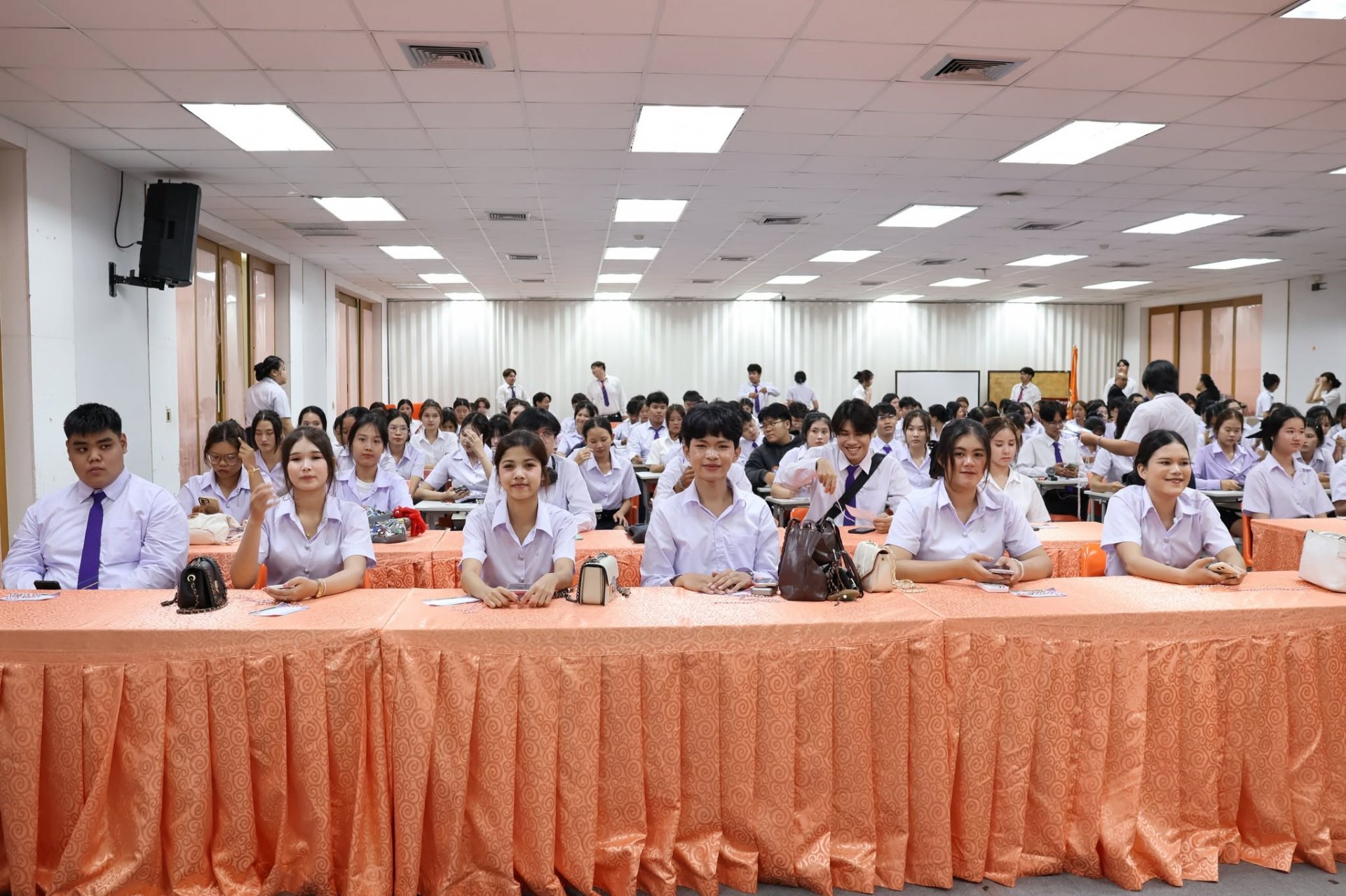 โครงการส่งเสริมคุณลักษณะบัณฑิตที่พึงประสงค์ และการเตรียมความพร้อมสู่การเป็นนักศึกษา สำหรับนักศึกษาชั้นปีที่ 1 คณะวิทยาการจัดการ - รูปภาพ 13