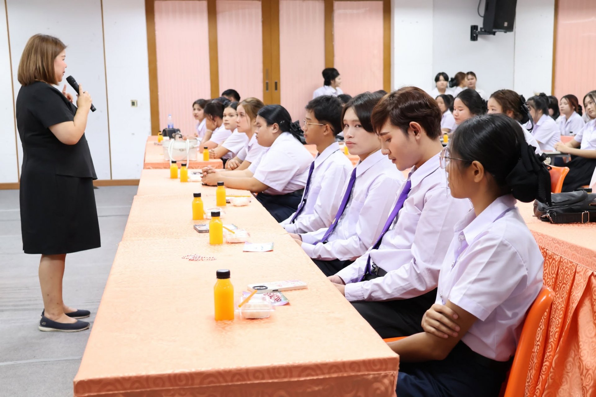 โครงการส่งเสริมคุณลักษณะบัณฑิตที่พึงประสงค์ และการเตรียมความพร้อมสู่การเป็นนักศึกษา สำหรับนักศึกษาชั้นปีที่ 1 คณะวิทยาการจัดการ - รูปภาพ 29