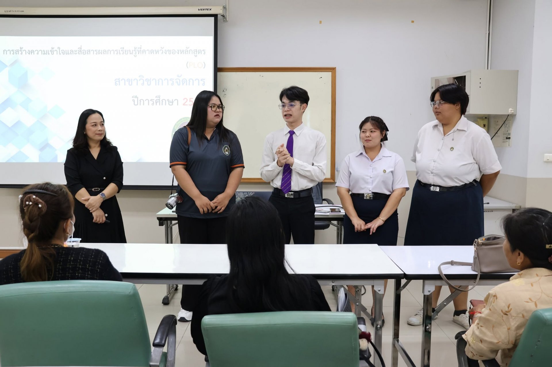 โครงการส่งเสริมคุณลักษณะบัณฑิตที่พึงประสงค์ และการเตรียมความพร้อมสู่การเป็นนักศึกษา สำหรับนักศึกษาชั้นปีที่ 1 คณะวิทยาการจัดการ - รูปภาพ 62