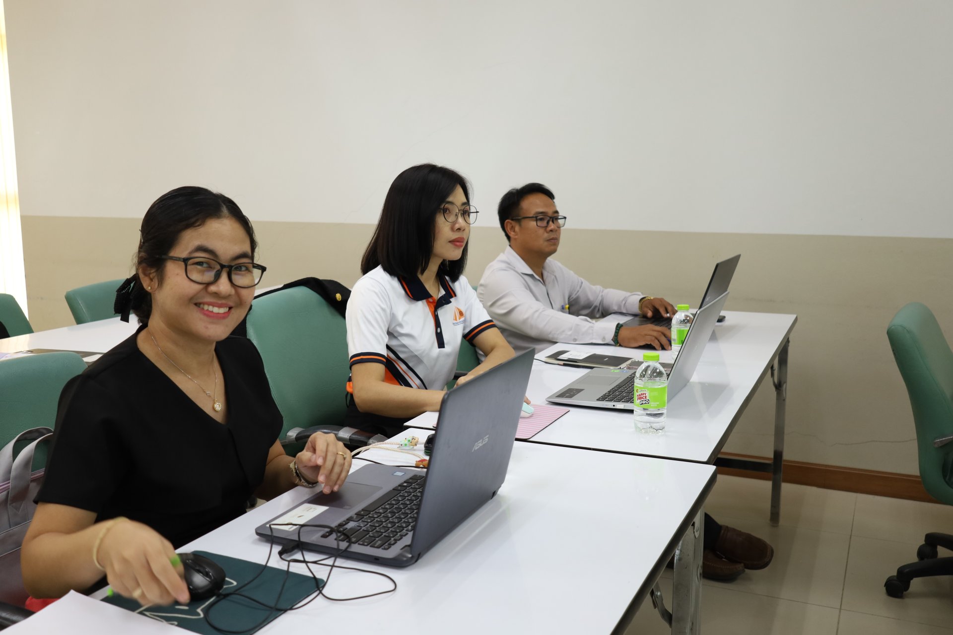 การอบรมเชิงปฏิบัติการ การตรวจสอบบทความวิชาการที่ใช้ปัญญาประดิษฐ์และการคัดลอกงาน - รูปภาพ 6