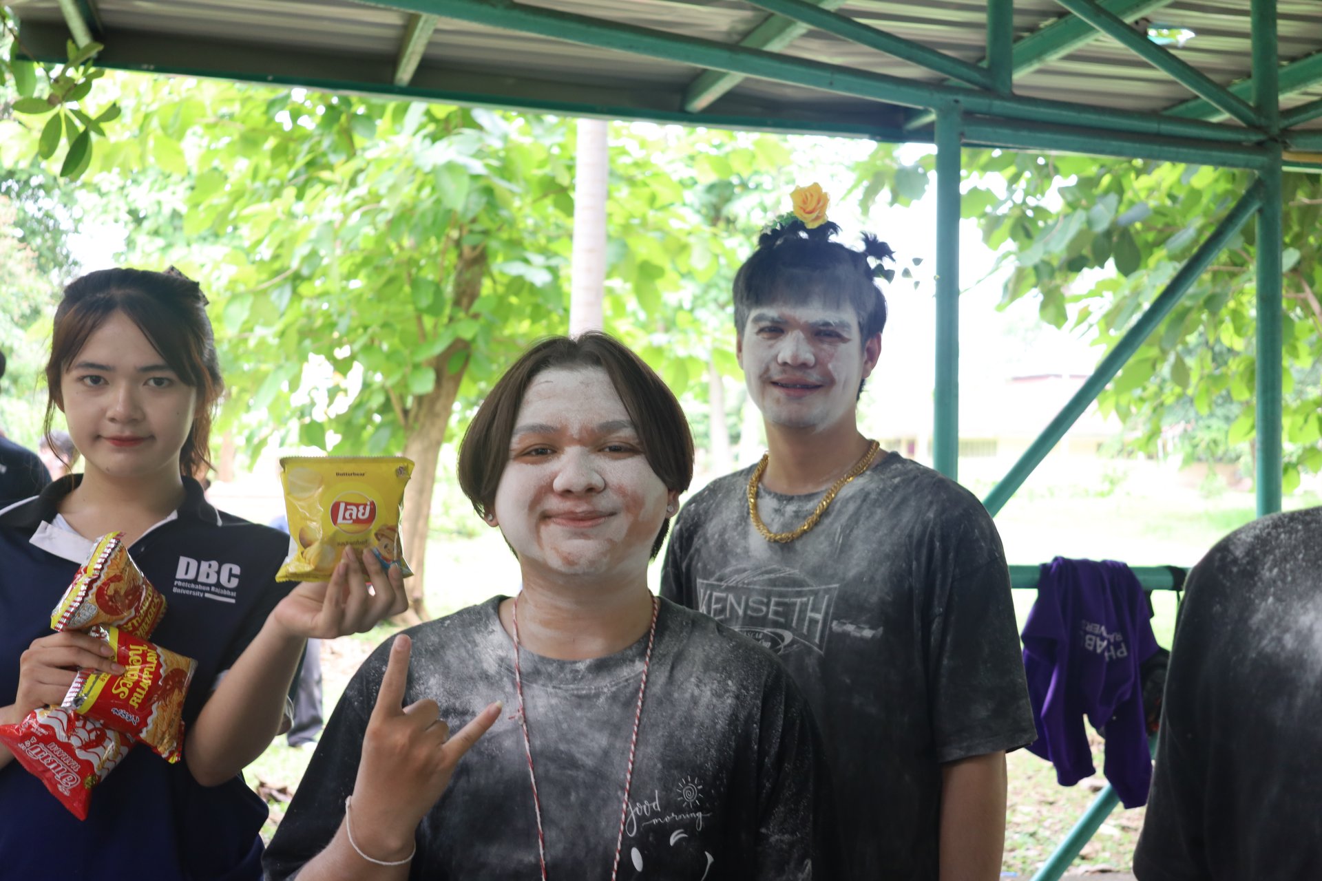 โครงการสานสัมพันธ์อย่างสร้างสรรค์ ร่วมใจน้องพี่ Management ประจำปีการศึกษา 2569 - รูปภาพ 24