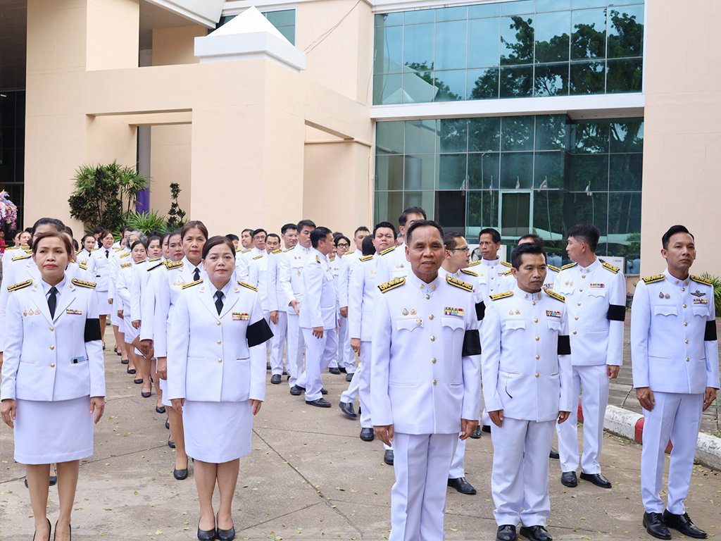 พิธีรับเครื่องหมายตราสัญลักษณ์ประจำมหาวิทยาลัย ประจำปีการศึกษา 2569 สำหรับนักศึกษาชั้นปีที่ 1 - รูปภาพ 2