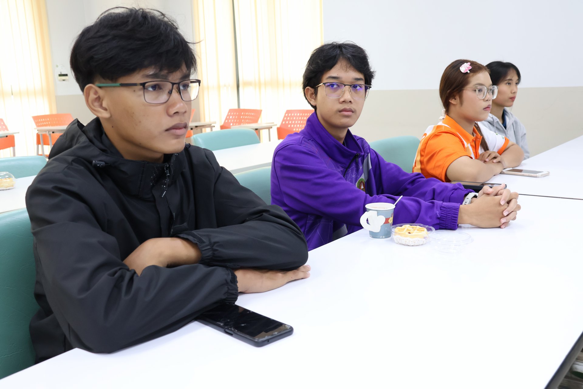 โครงการอบรมการแลกเปลี่ยนเรียนรู้การถอดบทเรียนผลการประเมิน AUN-QA เพื่อยกระดับคุณภาพหลักสูตรของคณะวิทยาการจัดการ - รูปภาพ 13