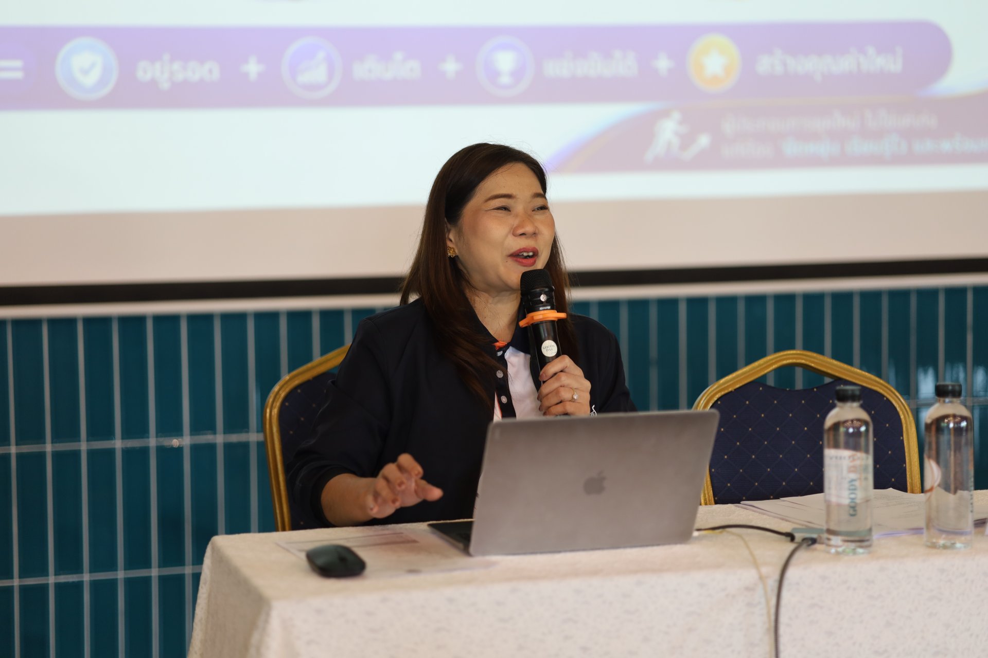การประชุมเชิงปฏิบัติการ "การพัฒนาศักยภาพด้านการสร้างแบรนด์การตลาดออนไลน์และการเชื่อมโยงตลาดเพื่อยกระดับสินค้าเกษตรมูลค่าสูง" - รูปภาพ 42