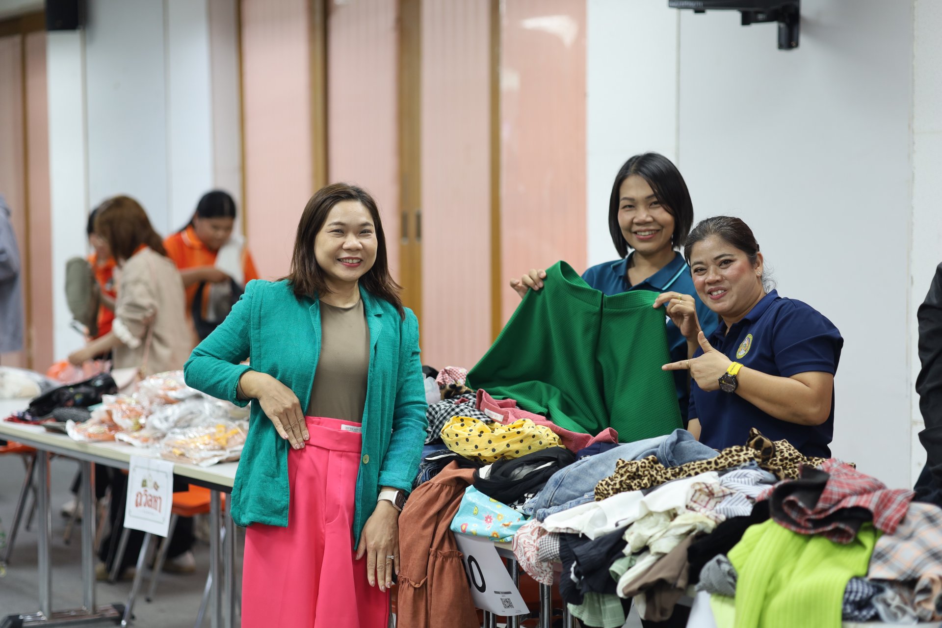 โครงการส่งเสริมทักษะการเป็นผู้ประกอบการ SECOND HAND แดนมหัศจรรย์ ตลาดนัดของมือสอง - รูปภาพ 66