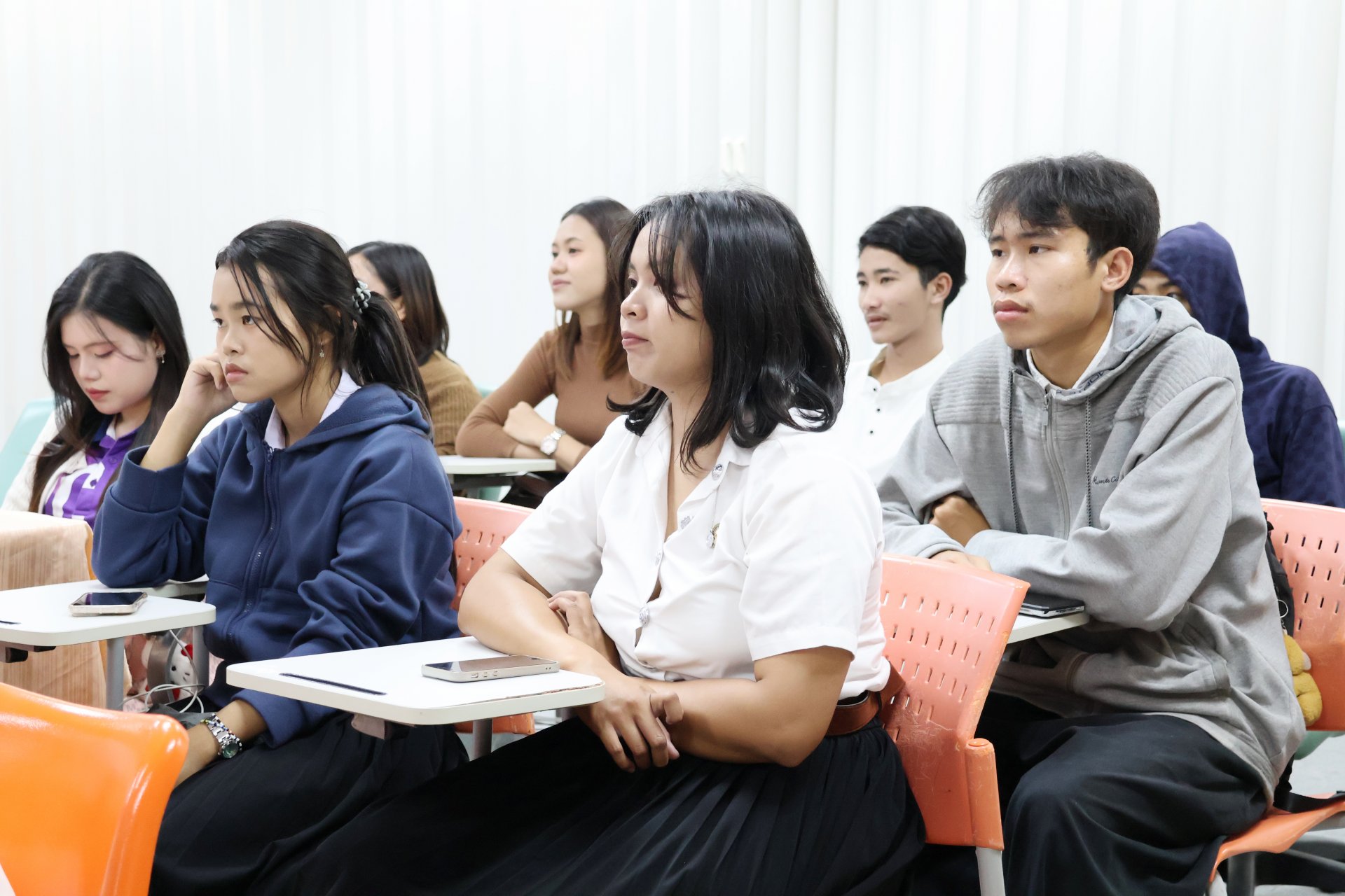 การสัมมนาวิชาการประเด็นสำคัญทางการตลาด กรณีศึกษาผู้ประกอบการด้านอาหารร้านละมุน62 - รูปภาพ 12