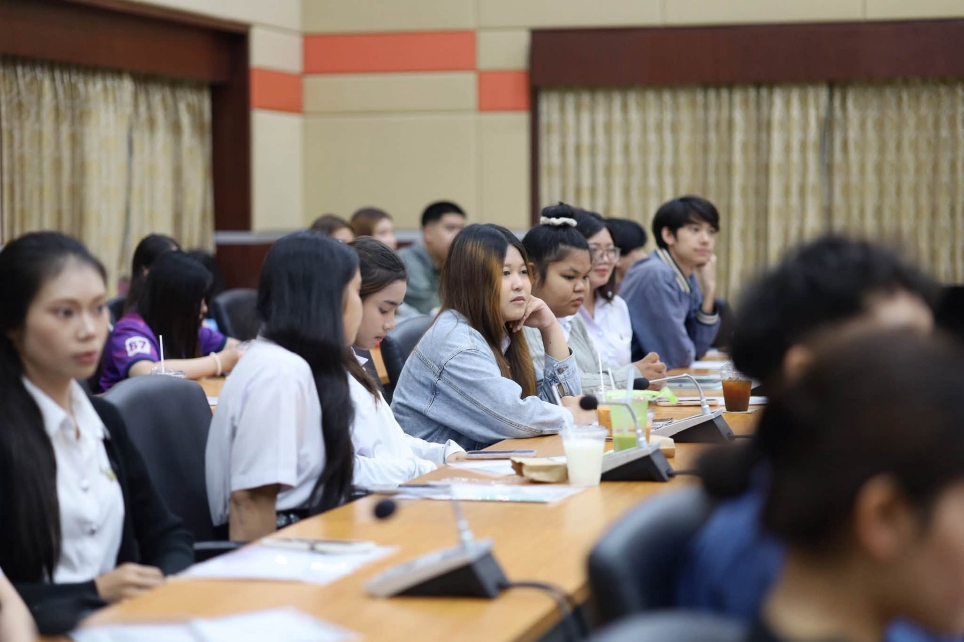 โครงการสัมมนาทางการตลาด สร้างตัวตนผู้ประกอบการ สู่การขับเคลื่อนการตลาดในยุคดิจิทัล - รูปภาพ 5