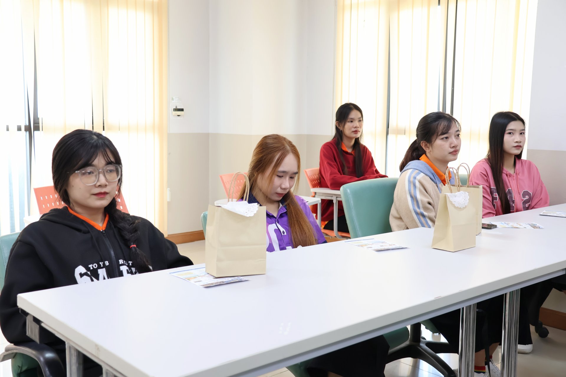 โครงการอบรมปฏิบัติการสัมมนา การบริหารงานของร้านตั้งเต้า เรียนรู้จากประสบการณ์จริงสู่การบริหารร้านอาหารท้องถิ่นอย่างมืออาชีพ - รูปภาพ 6