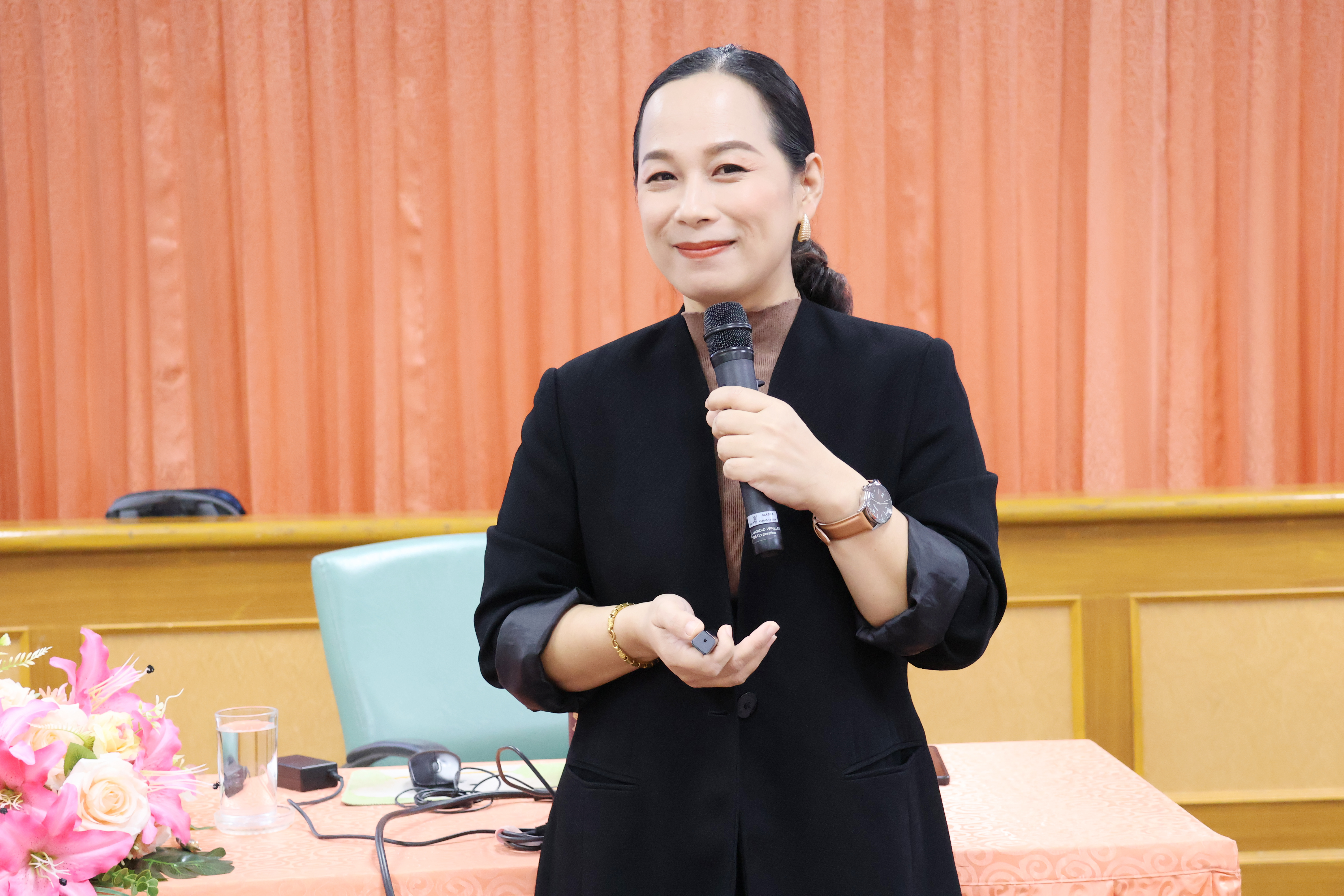 โครงการอบรมเสริมสร้างภาพลักษณ์และเตรียมความพร้อมสู่บัณฑิตคุณภาพ มุ่งสู่ตลาดแรงงาน คณะวิทยาการจัดการ