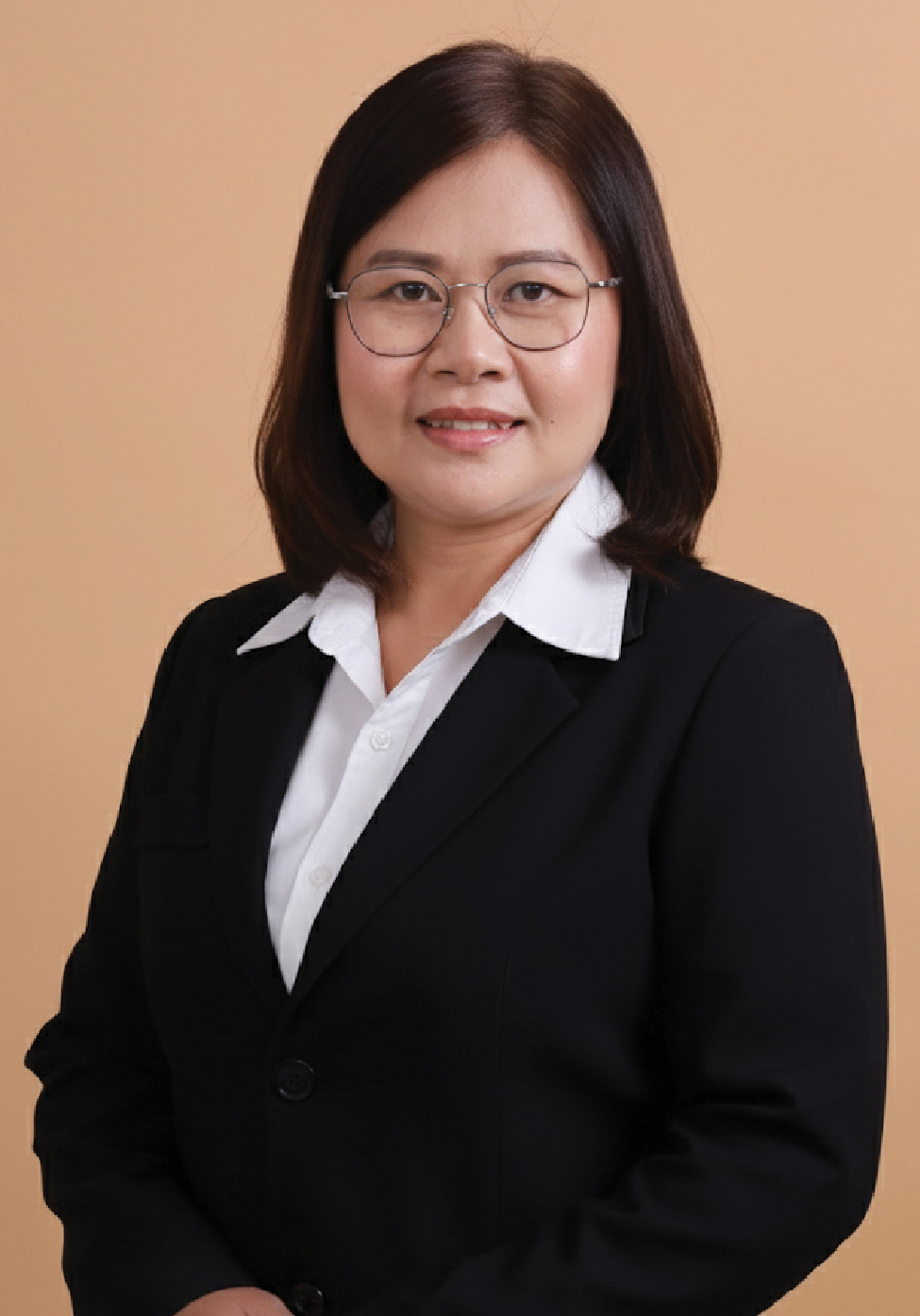 อาจารย์ ชัญญภัทร นกมั่น