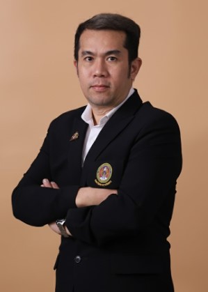 นายอุกกฤษฏ์ จารุรัตน์จามร